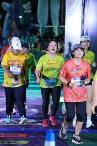 BIB: 4542, 4065, 2301
                            <button type="button" onclick="openModal(26224167)" class="btn btn-primary btn-sm float-right btn-popup" data-toggle="modal" data-target=".modal-high-quality">
                        <i class="fas fa-shopping-cart"></i> Add to Cart
                    </button>
                                            <button type="button" onclick="isThisMe(26224167, true)" class="btn btn-success btn-sm float-right btn-popup btn-isme hidden" data-toggle="tooltip" data-placement="bottom" title="นี่คือรูปของคุณใช่ไหม คลิกที่นี่เพื่อเอาเข้าอัลบั้ม">
                        <i class="fas fa-plus"></i> Add to album
                    </button>
                    <button type="button" onclick="isThisMe(26224167, false)" class="btn btn-warning btn-sm float-right btn-popup btn-isnotme hidden">
                        <i class="fas fa-ban"></i> Remove from album
                    </button>